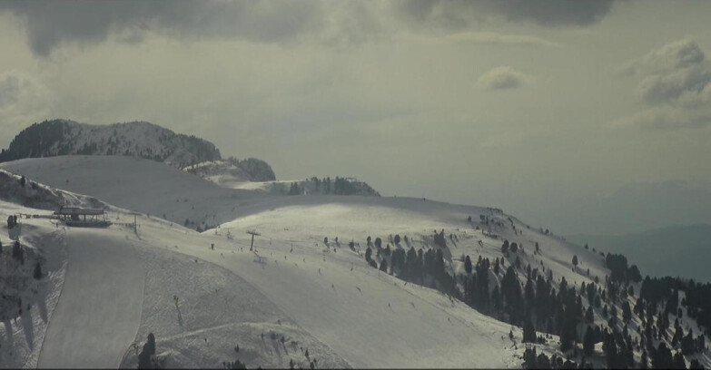 Webcam Пампеаго - Предаццо - Оберегген	 - Chair lift Monte Agnello