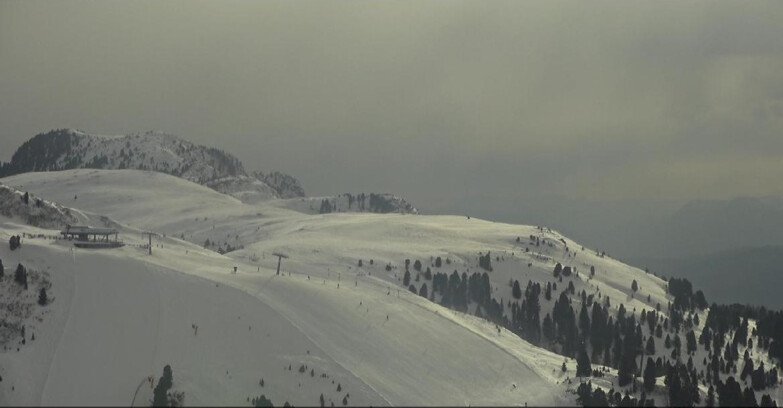 Webcam Пампеаго - Предаццо - Оберегген	 - Chair lift Monte Agnello