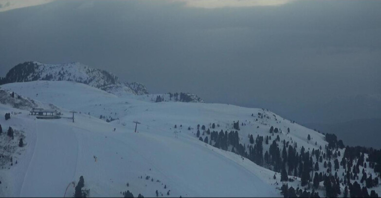 Webcam Пампеаго - Предаццо - Оберегген	 - Chair lift Monte Agnello