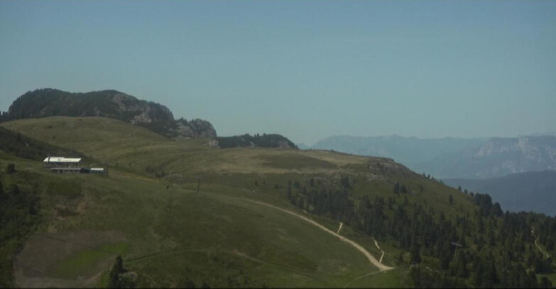 Webcam Pampeago  - Predazzo -  Obereggen - Chair lift Monte Agnello