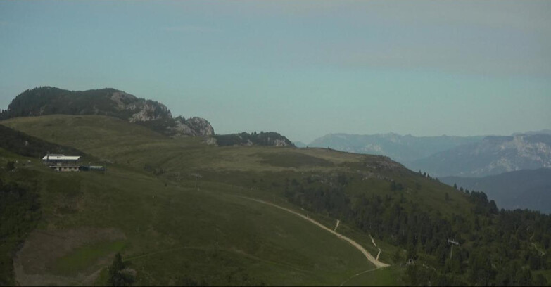 Webcam Pampeago  - Predazzo -  Obereggen - Chair lift Monte Agnello