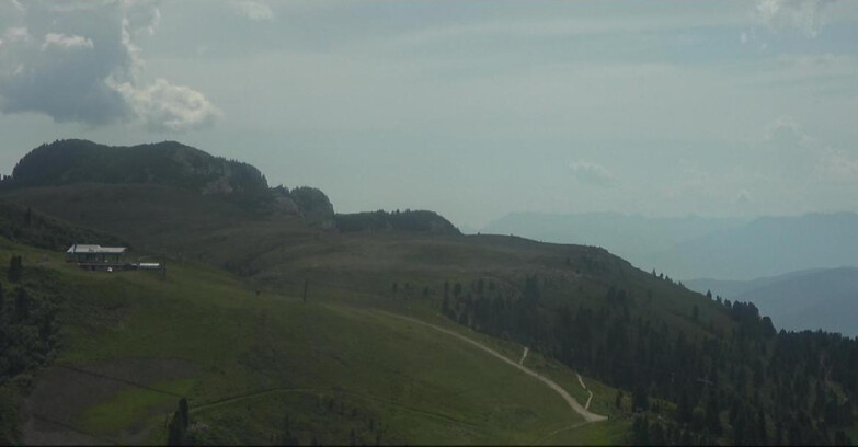 Webcam Пампеаго - Предаццо - Оберегген	 - Chair lift Monte Agnello