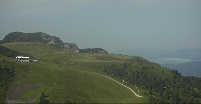 Webcam Пампеаго - Предаццо - Оберегген	 - Chair lift Monte Agnello
