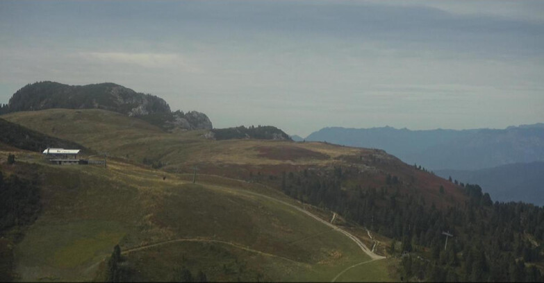 Webcam Пампеаго - Предаццо - Оберегген	 - Chair lift Monte Agnello
