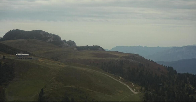 Webcam Пампеаго - Предаццо - Оберегген	 - Chair lift Monte Agnello