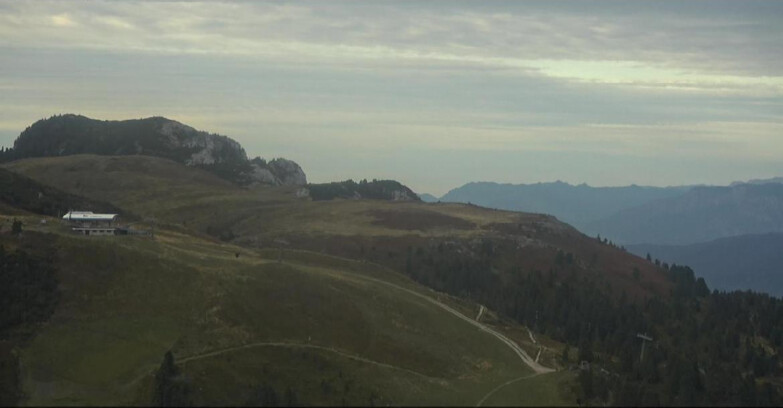 Webcam Пампеаго - Предаццо - Оберегген	 - Chair lift Monte Agnello