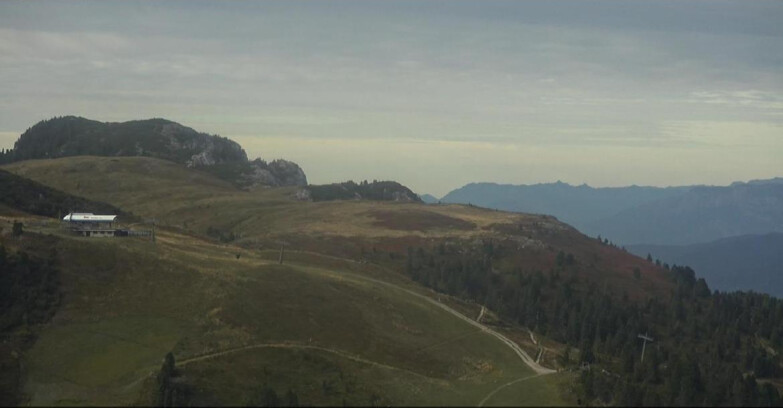 Webcam Пампеаго - Предаццо - Оберегген	 - Chair lift Monte Agnello