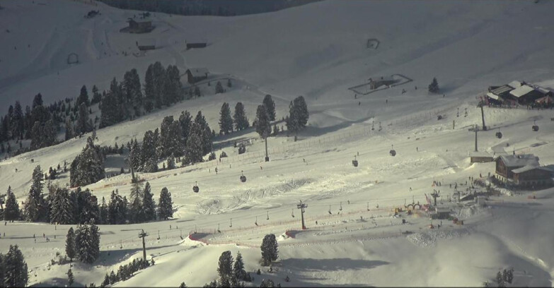 Webcam Pampeago  - Predazzo -  Obereggen - Zischg und Ganischger Berghütten
