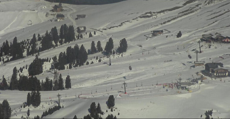 Webcam Pampeago  - Predazzo -  Obereggen - Zischg und Ganischger Berghütten