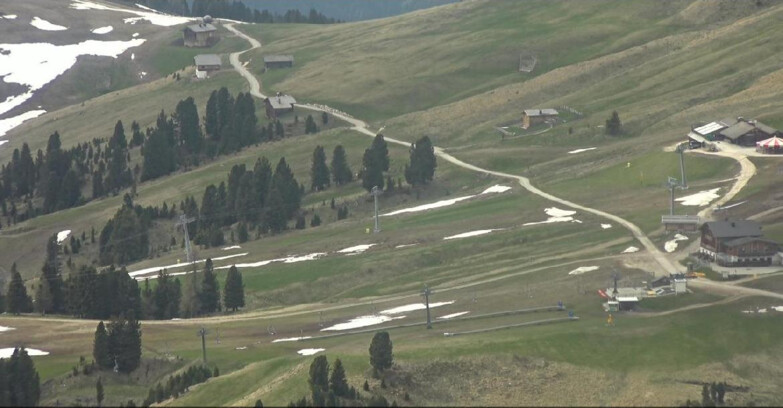 Webcam Pampeago  - Predazzo -  Obereggen - Zischg und Ganischger Berghütten