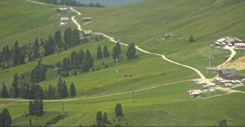 Webcam Пампеаго - Предаццо - Оберегген	 - Mountain huts Zisch and Genischer