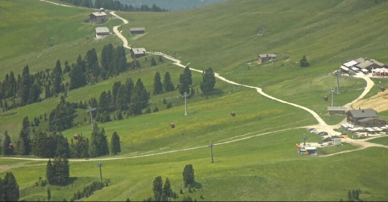 Webcam Пампеаго - Предаццо - Оберегген	 - Mountain huts Zisch and Genischer
