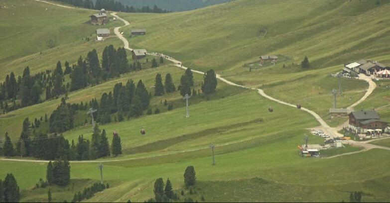 Webcam Пампеаго - Предаццо - Оберегген	 - Mountain huts Zisch and Genischer