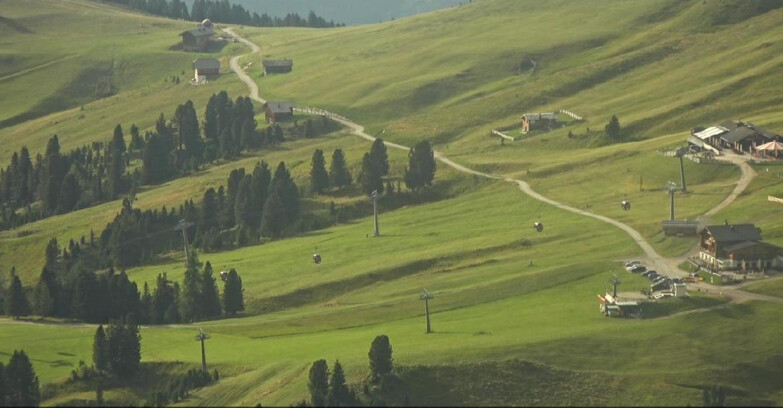 Webcam Пампеаго - Предаццо - Оберегген	 - Mountain huts Zisch and Genischer