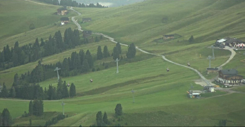 Webcam Пампеаго - Предаццо - Оберегген	 - Mountain huts Zisch and Genischer