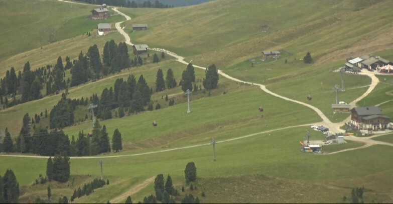 Webcam Пампеаго - Предаццо - Оберегген	 - Mountain huts Zisch and Genischer