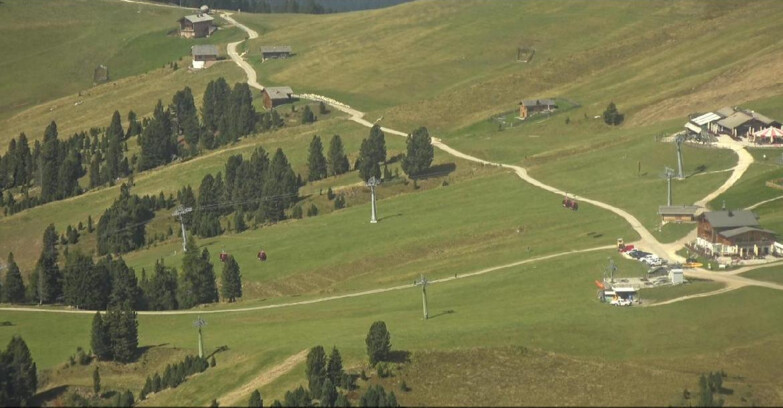 Webcam Пампеаго - Предаццо - Оберегген	 - Mountain huts Zisch and Genischer