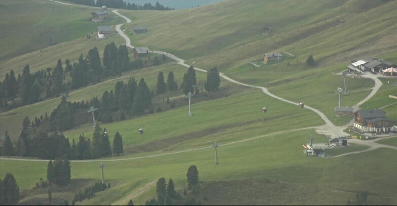 Webcam Пампеаго - Предаццо - Оберегген	 - Mountain huts Zisch and Genischer