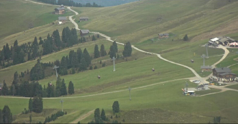 Webcam Пампеаго - Предаццо - Оберегген	 - Mountain huts Zisch and Genischer