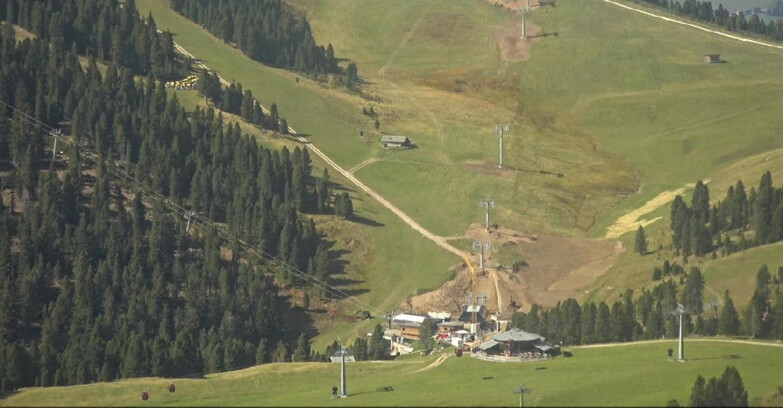 Webcam Пампеаго - Предаццо - Оберегген	 - Chair lift Obereggen