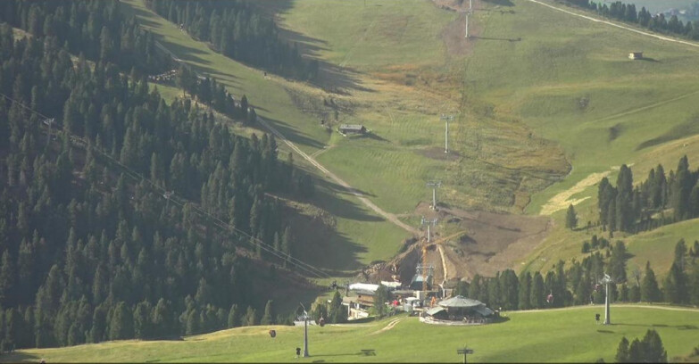 Webcam Пампеаго - Предаццо - Оберегген	 - Chair lift Obereggen