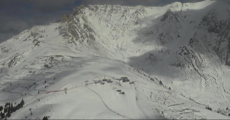 Webcam Pampeago  - Predazzo -  Obereggen - Mountain hut Passo Feudo