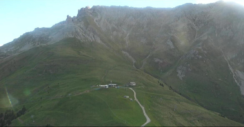 Webcam Pampeago  - Predazzo -  Obereggen - Mountain hut Passo Feudo