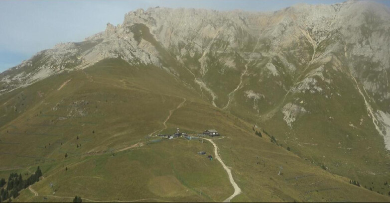 Webcam Pampeago  - Predazzo -  Obereggen - Mountain hut Passo Feudo