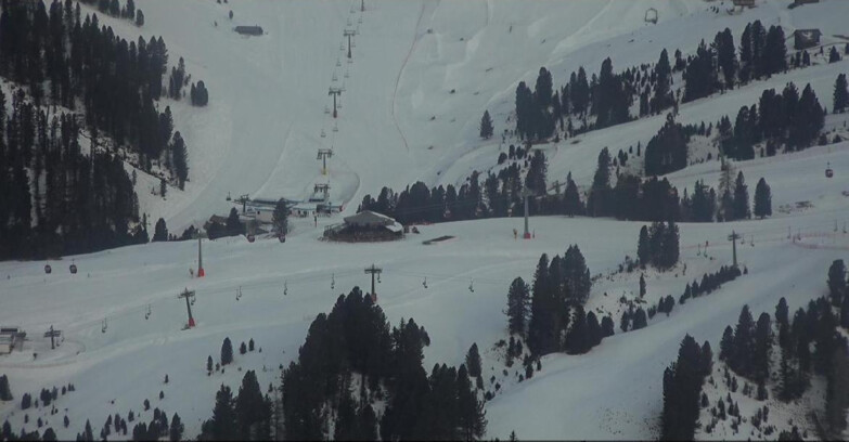 Webcam Pampeago  - Predazzo -  Obereggen - Mountain hut Latemar