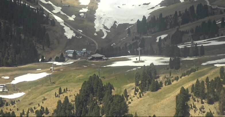Webcam Пампеаго - Предаццо - Оберегген	 - Mountain hut Latemar