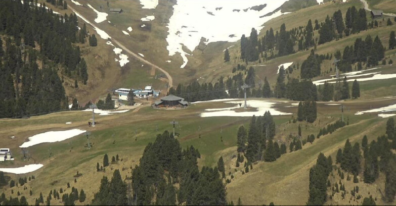 Webcam Pampeago  - Predazzo -  Obereggen - Mountain hut Latemar