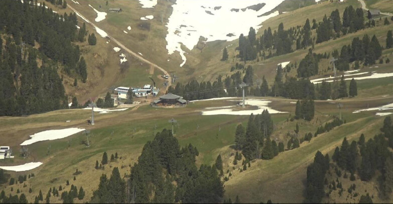 Webcam Pampeago  - Predazzo -  Obereggen - Mountain hut Latemar
