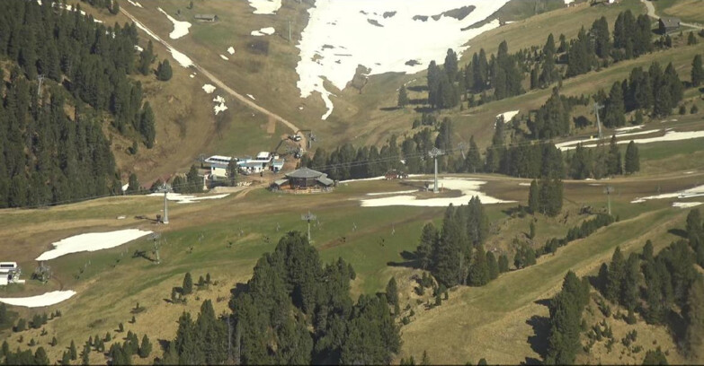Webcam Pampeago  - Predazzo -  Obereggen - Mountain hut Latemar