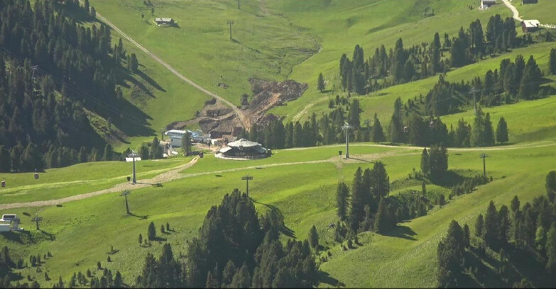 Webcam Pampeago  - Predazzo -  Obereggen - Mountain hut Latemar