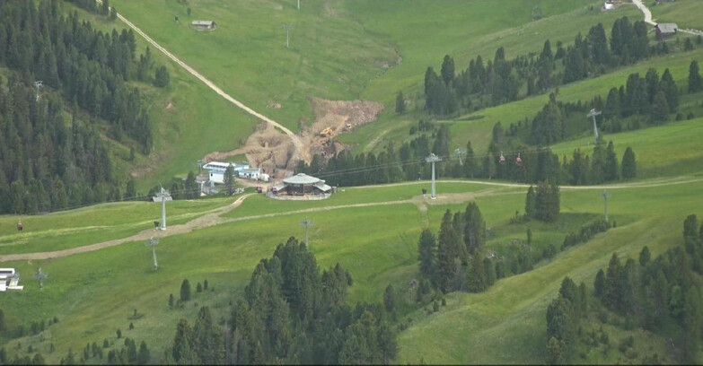 Webcam Pampeago  - Predazzo -  Obereggen - Mountain hut Latemar
