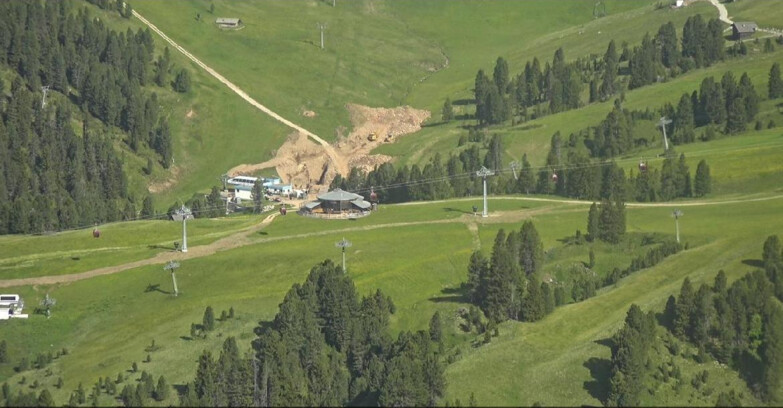 Webcam Pampeago  - Predazzo -  Obereggen - Mountain hut Latemar
