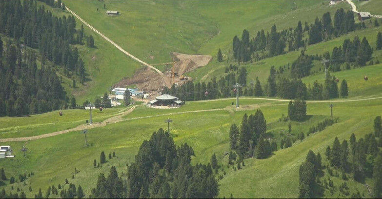 Webcam Пампеаго - Предаццо - Оберегген	 - Mountain hut Latemar