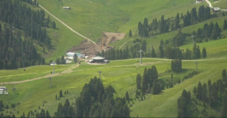 Webcam Пампеаго - Предаццо - Оберегген	 - Mountain hut Latemar