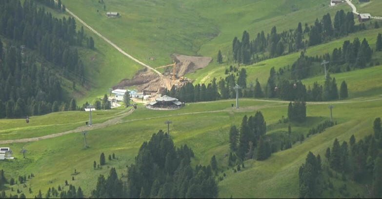 Webcam Пампеаго - Предаццо - Оберегген	 - Mountain hut Latemar