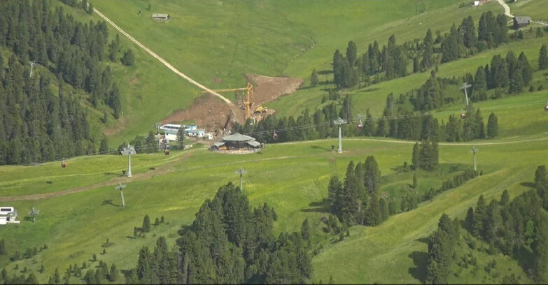 Webcam Пампеаго - Предаццо - Оберегген	 - Mountain hut Latemar