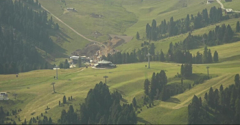 Webcam Pampeago  - Predazzo -  Obereggen - Mountain hut Latemar