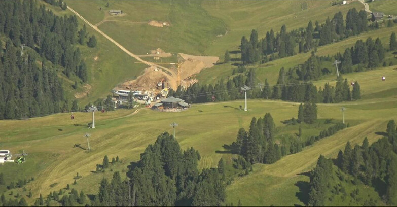 Webcam Pampeago  - Predazzo -  Obereggen - Mountain hut Latemar
