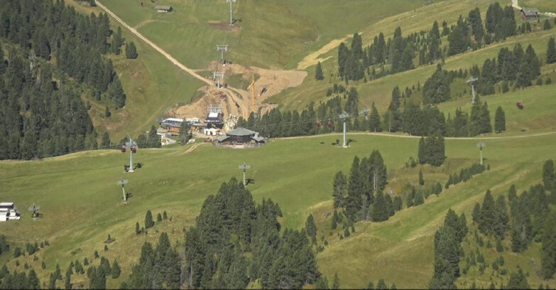 Webcam Pampeago  - Predazzo -  Obereggen - Mountain hut Latemar