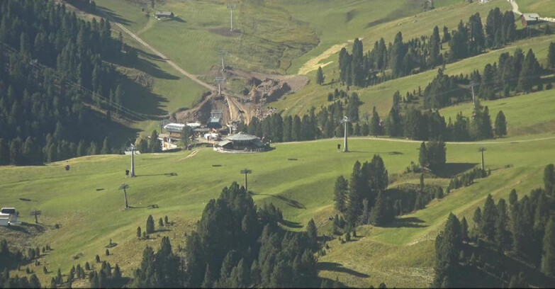 Webcam Pampeago  - Predazzo -  Obereggen - Mountain hut Latemar