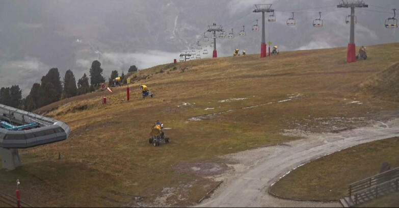 Webcam Alpe Cermis - Sesselbahn und Piste Lagorai