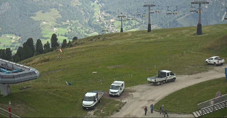 Webcam Alpe Cermis - Chairlift and slope Lagorai