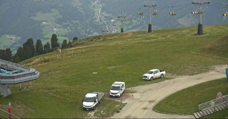 Webcam Альпе-Чермис  - Chairlift and slope Lagorai