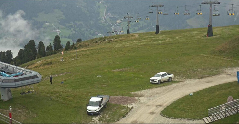 Webcam Alpe Cermis  - Chairlift and slope Lagorai
