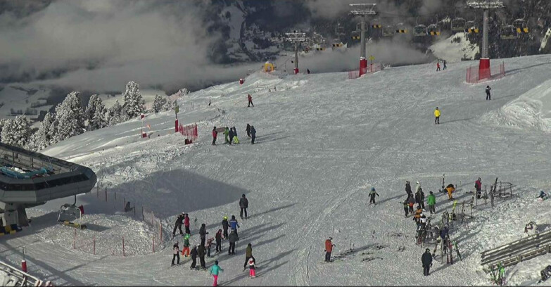 Webcam Alpe Cermis  - Chairlift and slope Lagorai