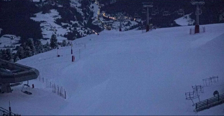 Webcam Альпе-Чермис  - Chairlift and slope Lagorai